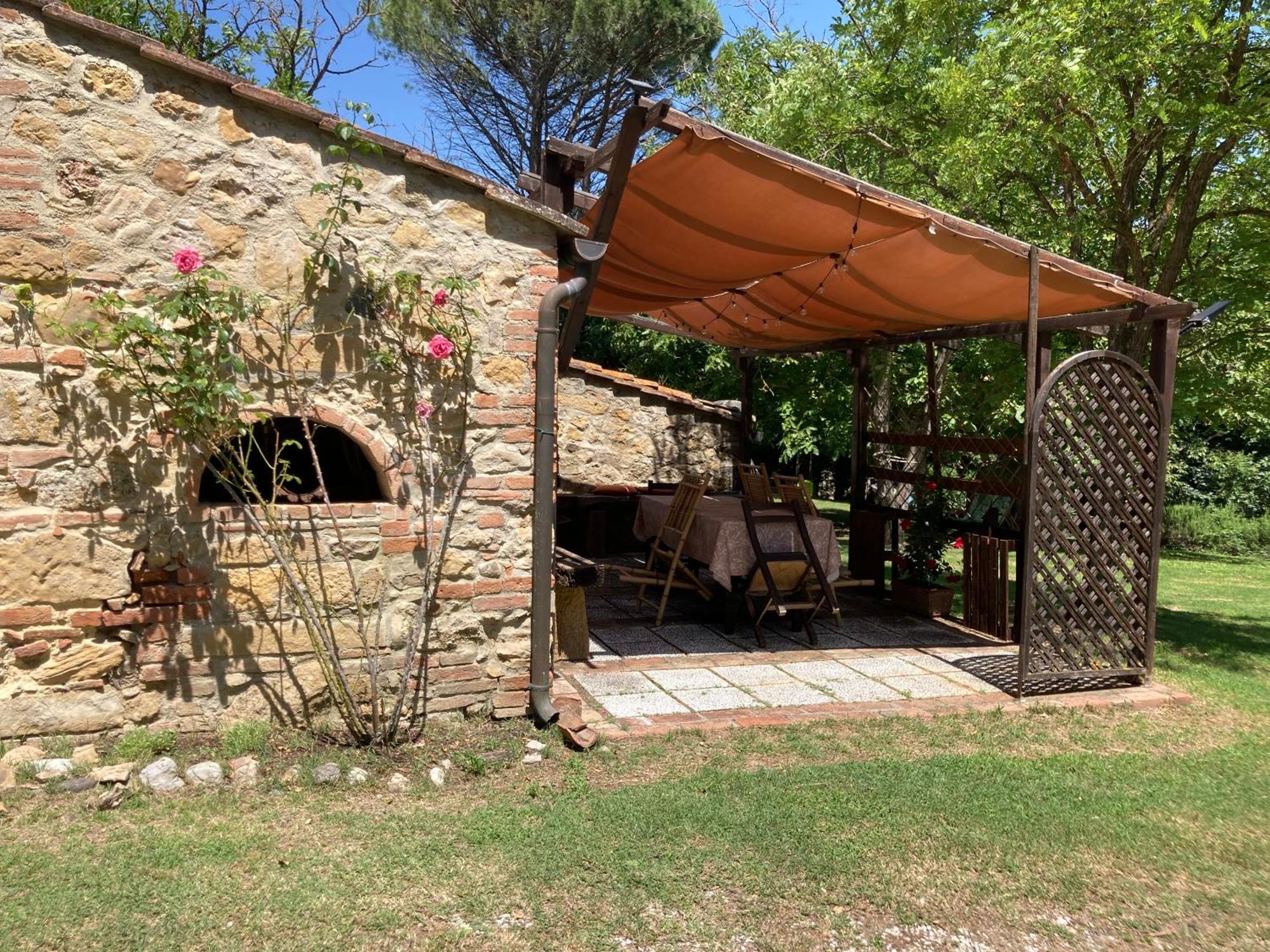 Agriturismo Le Colline Montescudaio Buitenkant foto
